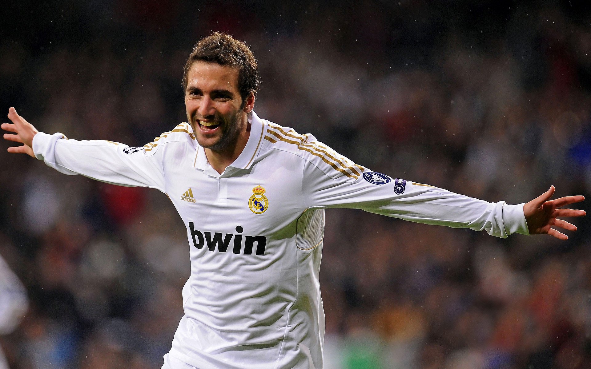 惊雷一声波尔图，暗潮汹涌几时休，当官宣成为连锁反应的扳机，波尔图官宣引爆暗潮